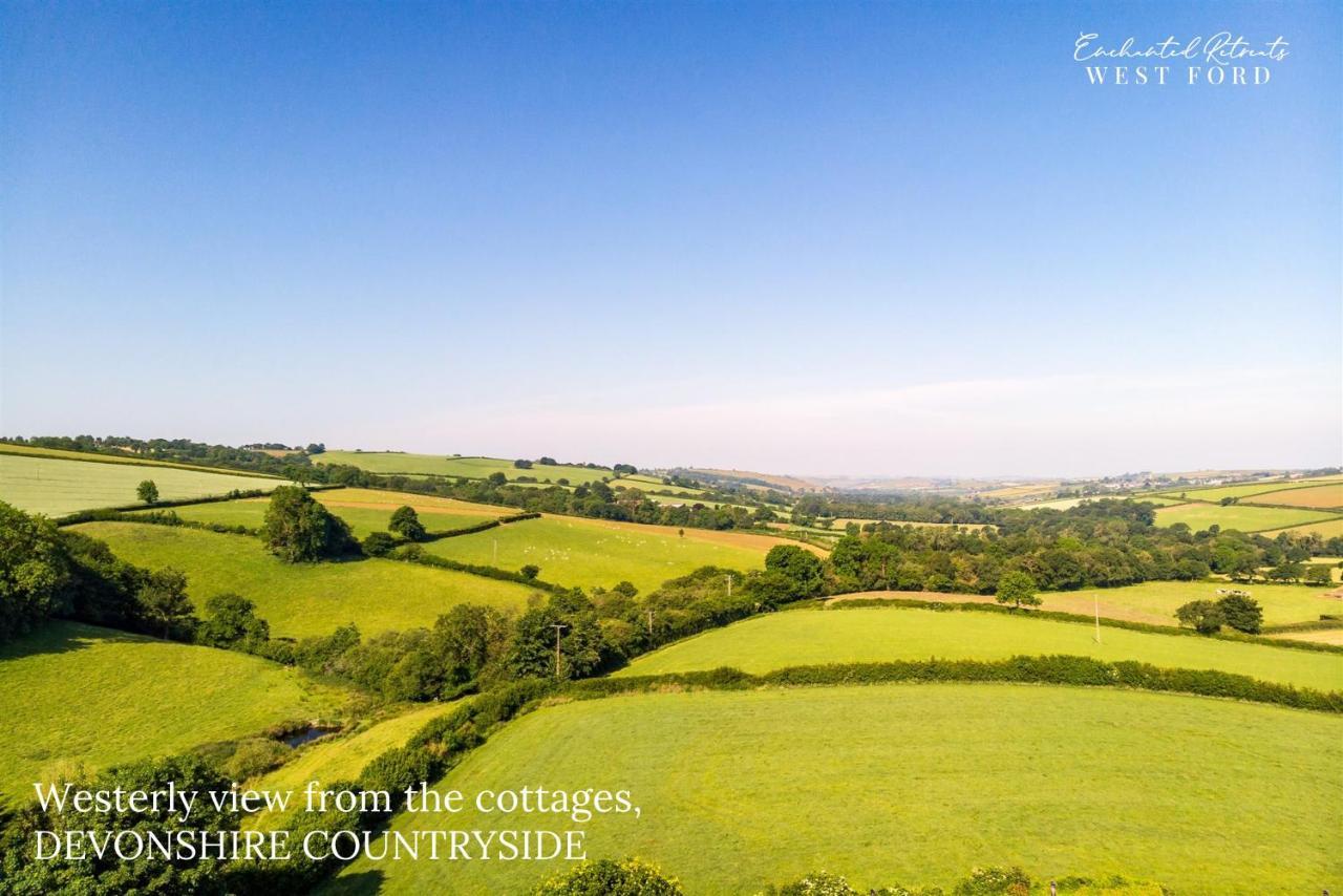 Enchanted Retreats At West Ford Devon 사우스몰튼 외부 사진