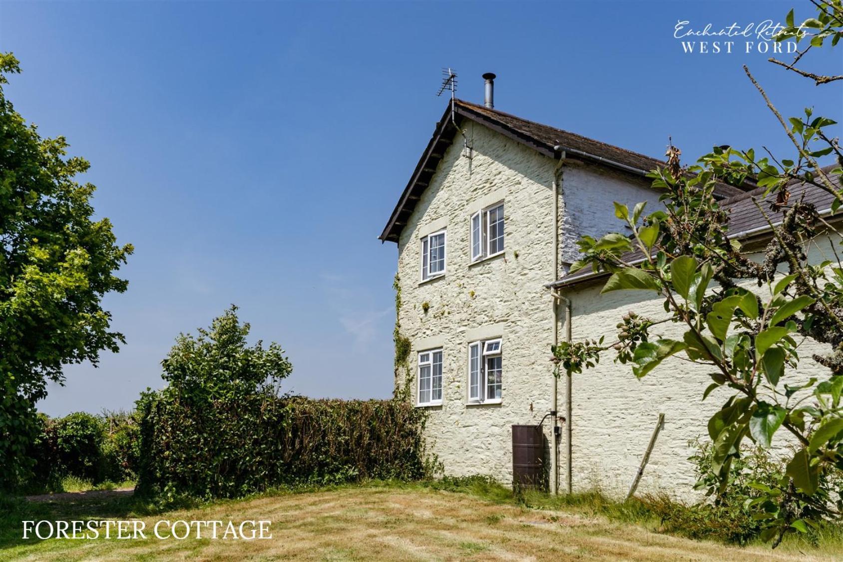 Enchanted Retreats At West Ford Devon 사우스몰튼 객실 사진